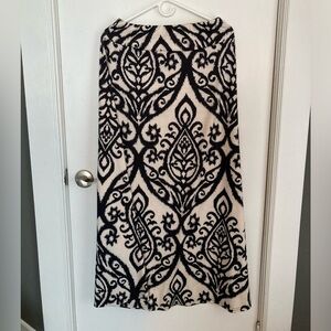 Gorgeous cream & black maxi skirt (unknown brand), size L